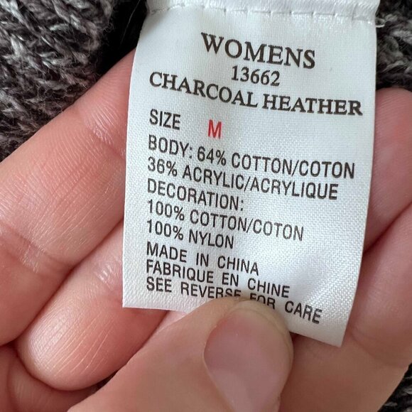 Vintage Woolrich Women's Gray Red Long Sleeve Button Down Ski Cardigan size  M - Picture 10 of 12